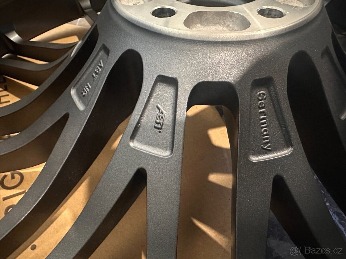 RSQ8 original alu kola ABT HR23 r23 Audi Q8 SQ8 - 4