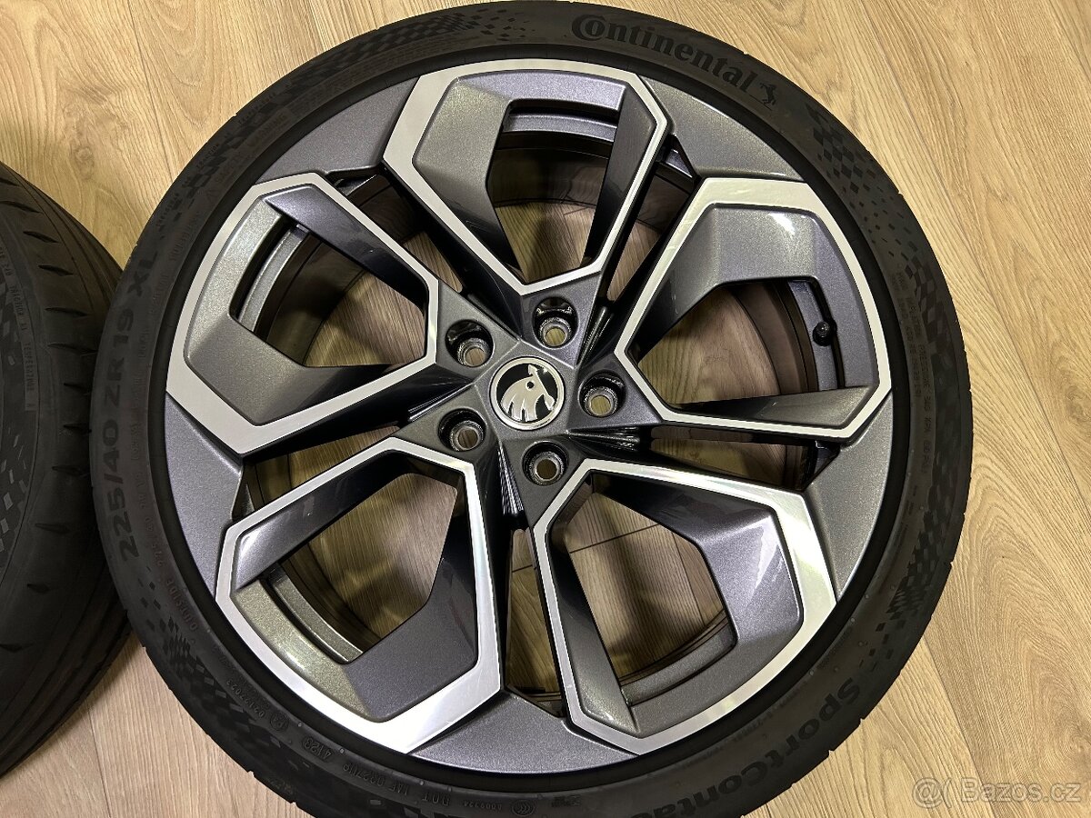 Originální alu kola R19 Škoda Octavia IV - 4