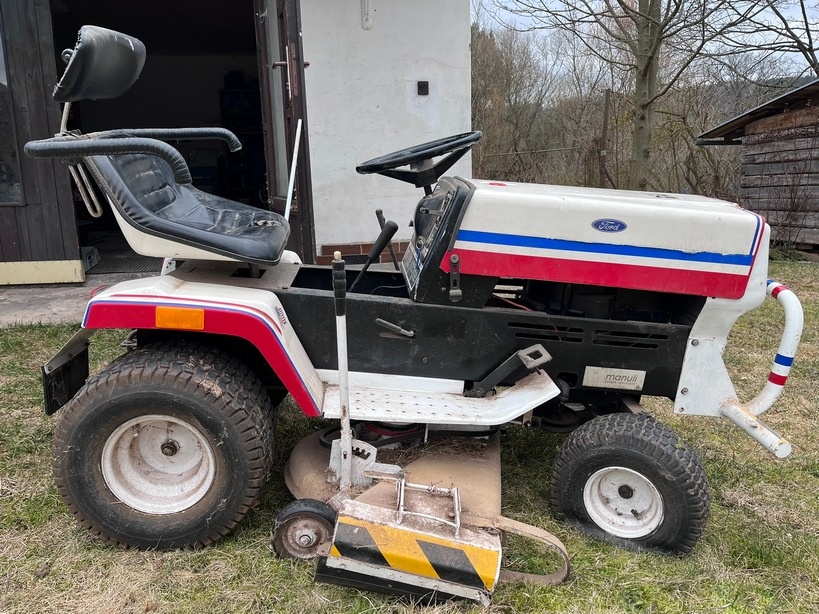 Zahradní traktůrek - 4