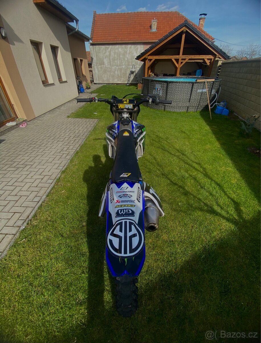 Yamaha Yzf