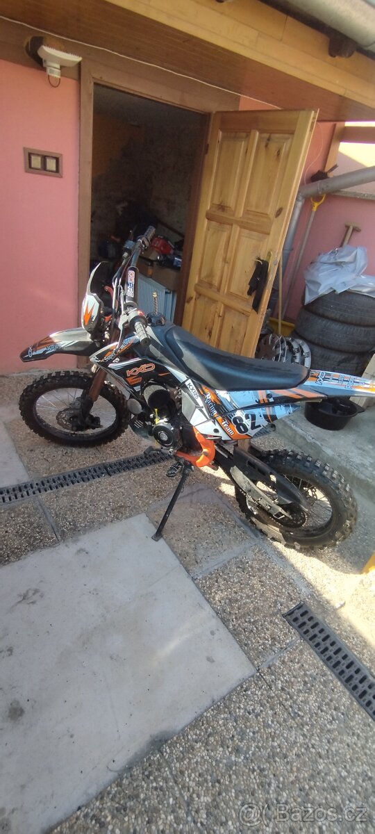 Pitbike KXD GT- 125S, kola 17/14, Delta rám, motor Honda DAX