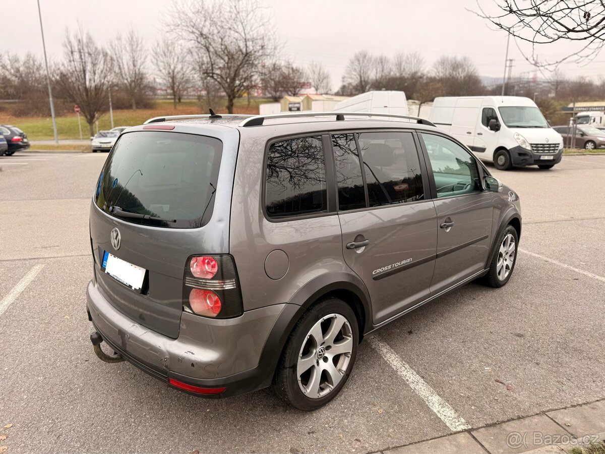 VW Touran Cross 1,4i / R.v.2009 / 103kw - 4