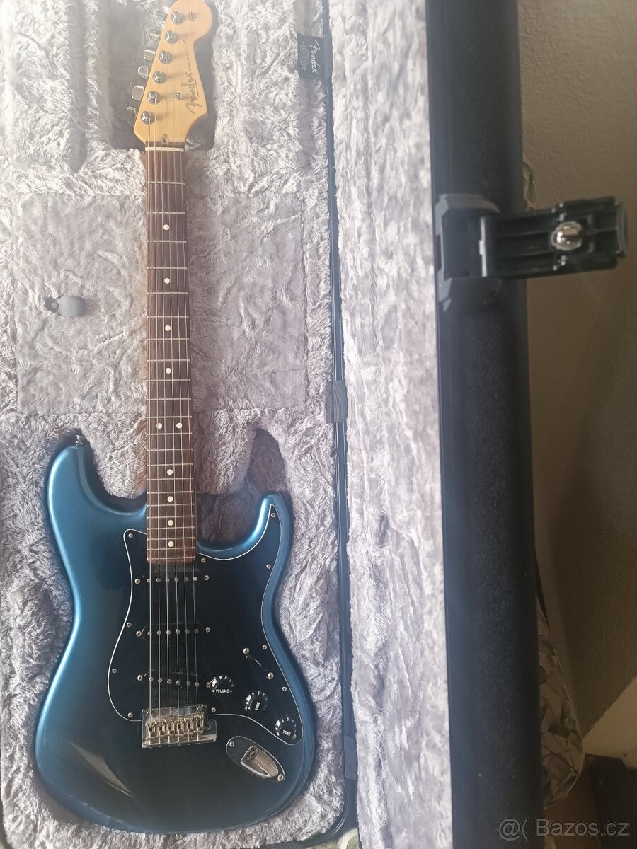 Fender Stratocaster USA - 4