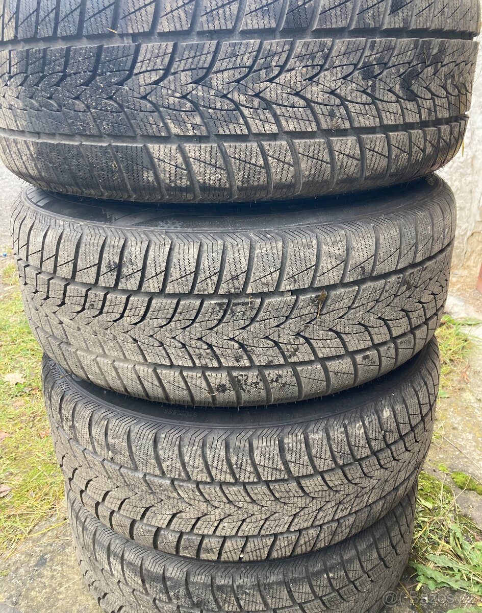 Zimni kola na BMW r19 - 4