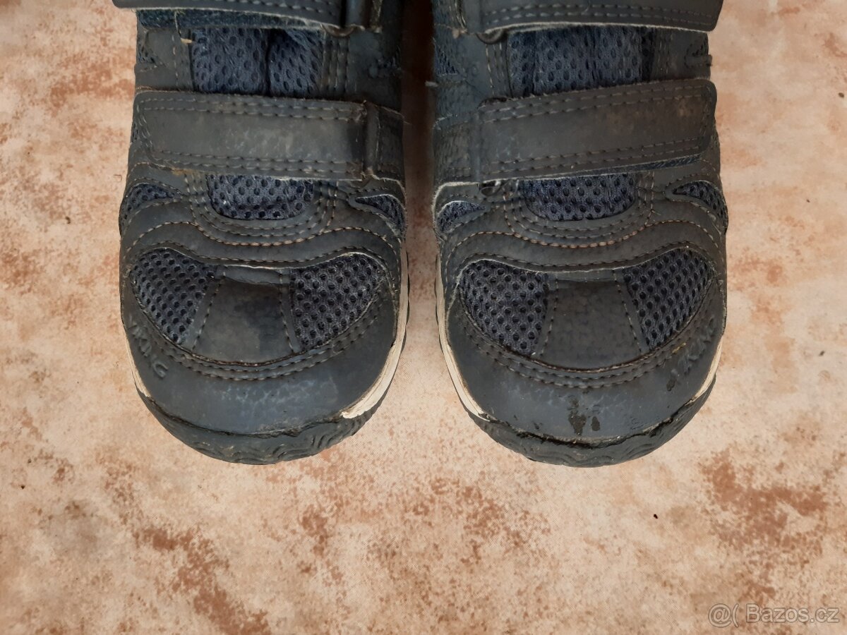 Celoroční nepromokavé boty Viking 33 (typ Cascade nízké) - 4