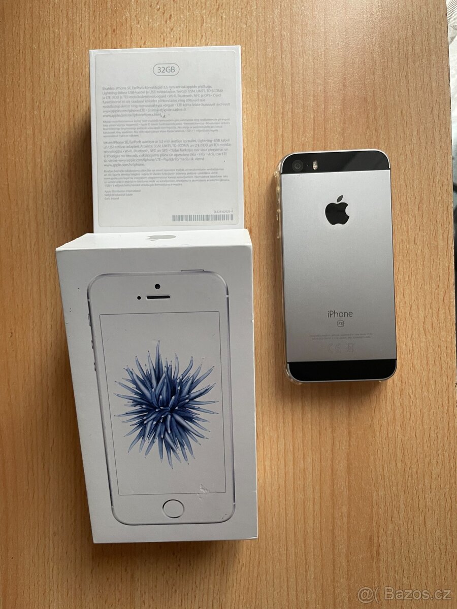 iPhone SE (2016) 32GB - Space Gray - Nová baterie a LCD - 4