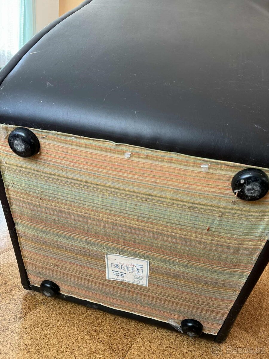 Kožené křeslo - 4