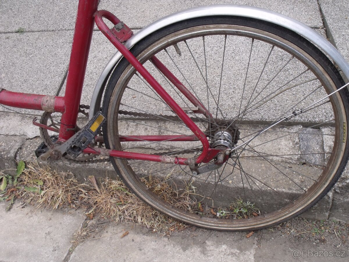 Liberta kolo s torpedem ČSSR - 4