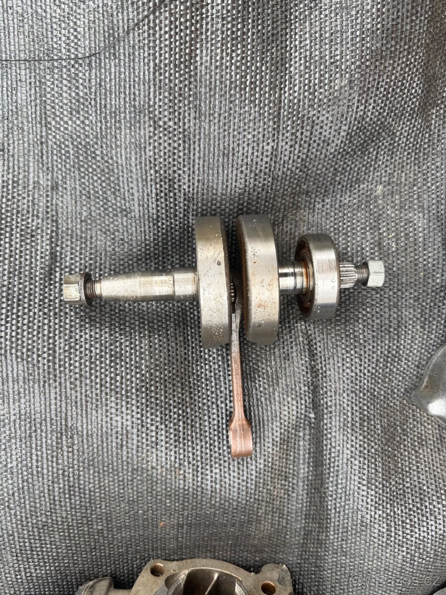 Honda cr 80 motor Dily