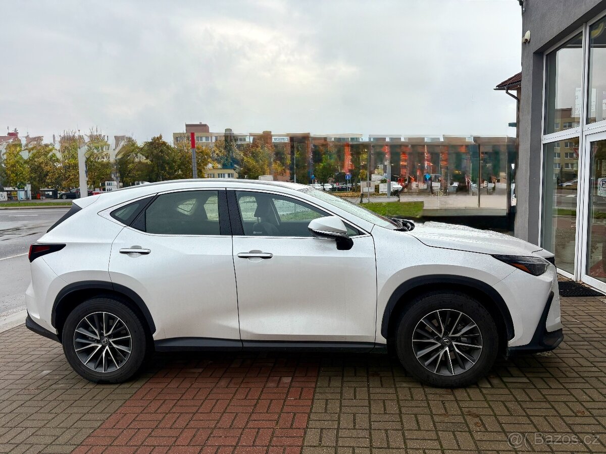 Lexus NX 350h Business, DPH - 4