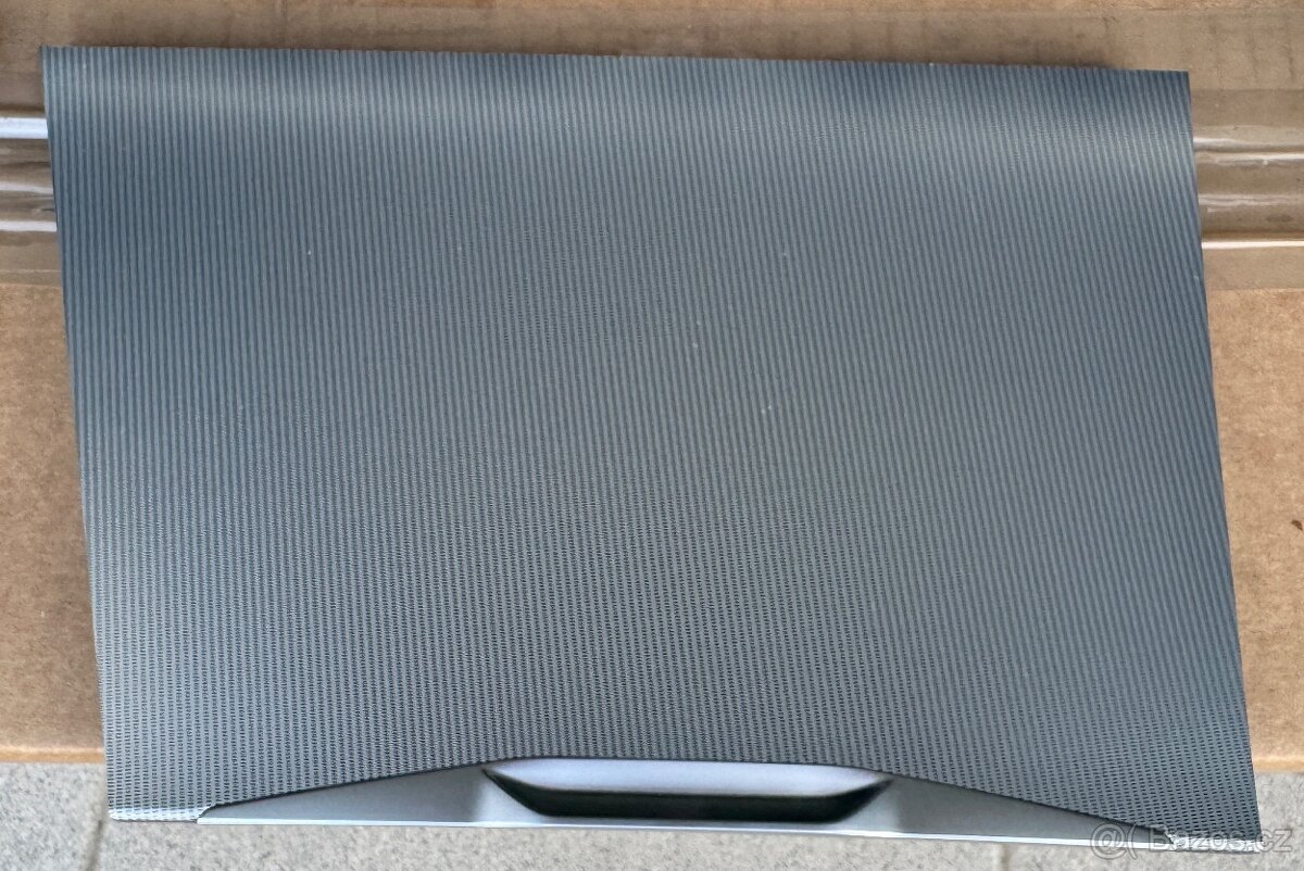 BMW interiérové lišty hliník síťovaný vzhled - 4