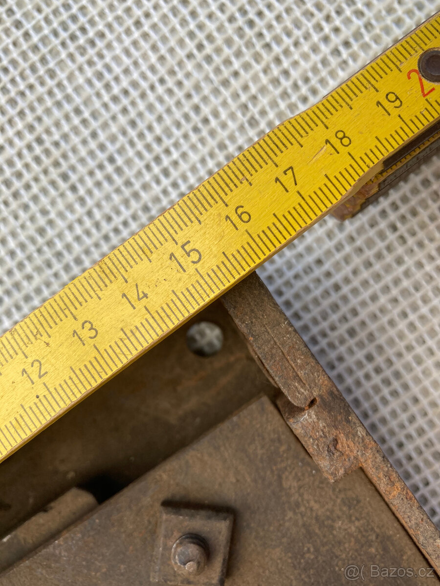 Zámek dveřní starožitný s klíčem - 4