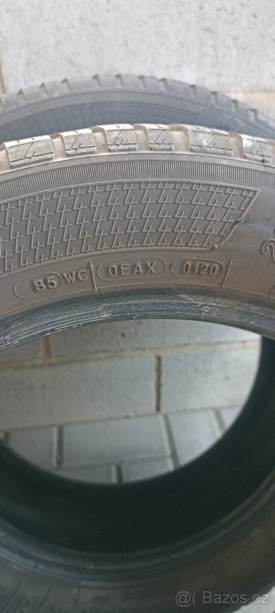 Celoroční pneu 205/55 R16 - 4