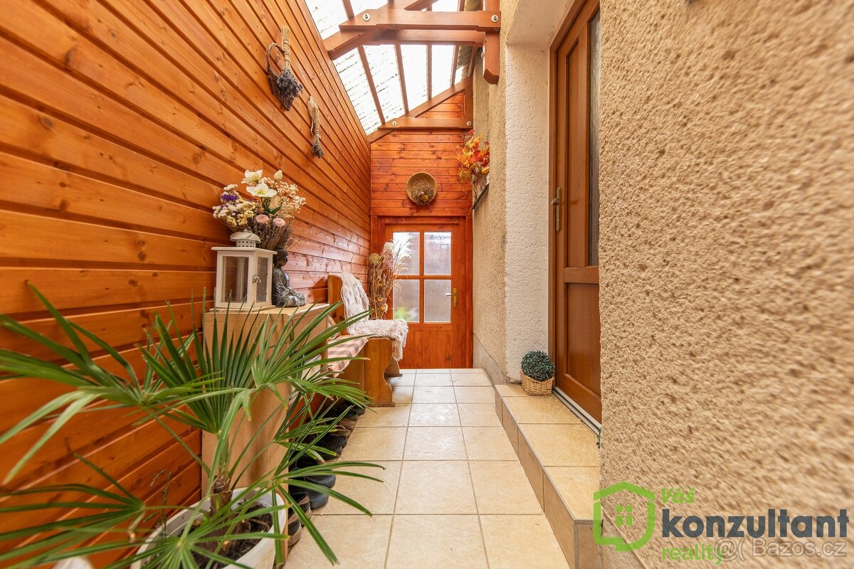 Prodej rodinného domu 4+1 s možností půdní vestavby – Tišno - 4