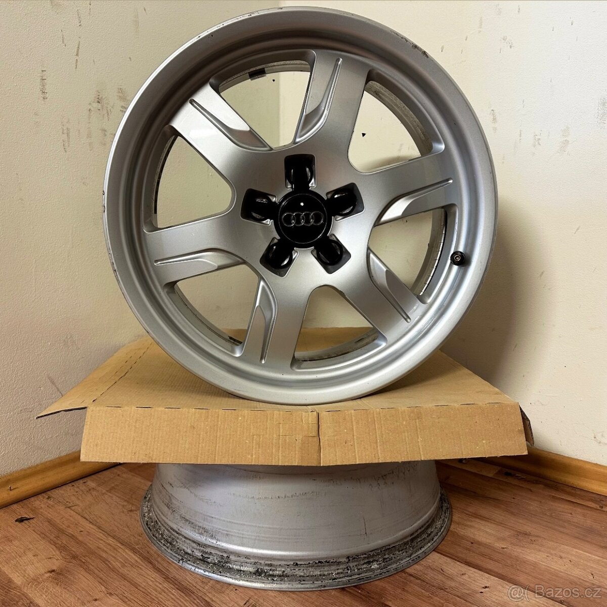 AUDI/ŠKODA/VW/MB 5x112 R17 ET28 (7,5Jx17) 66,6mm - 4
