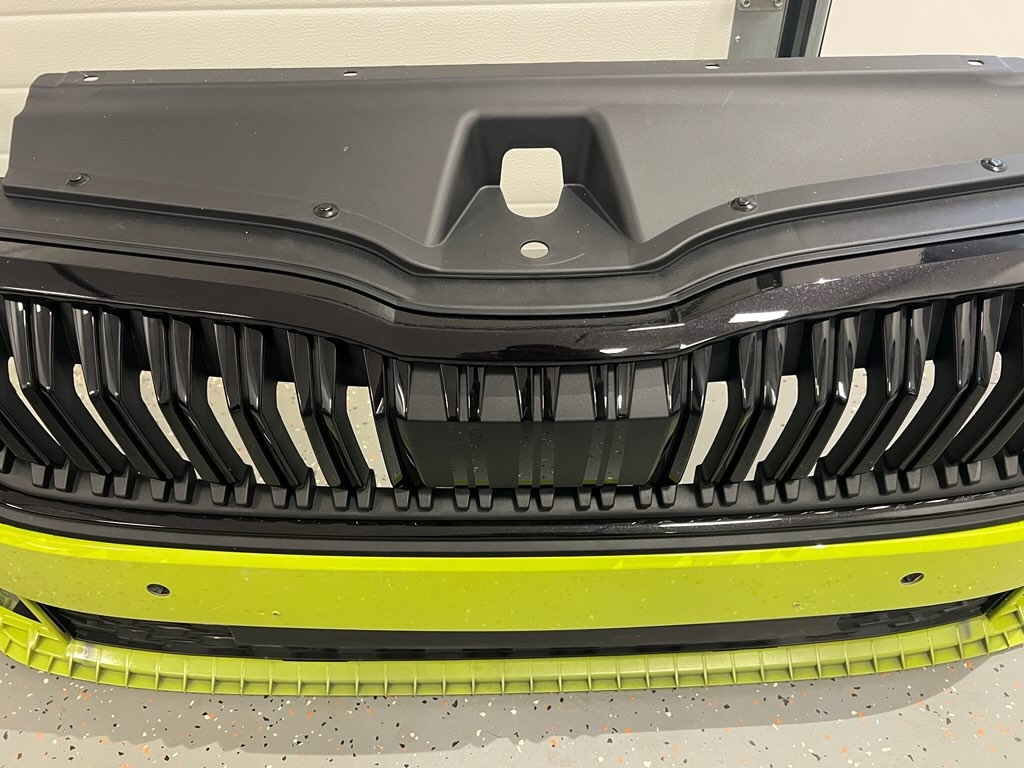 Octavia 4 iv RS facelift, přední nárazník - 4