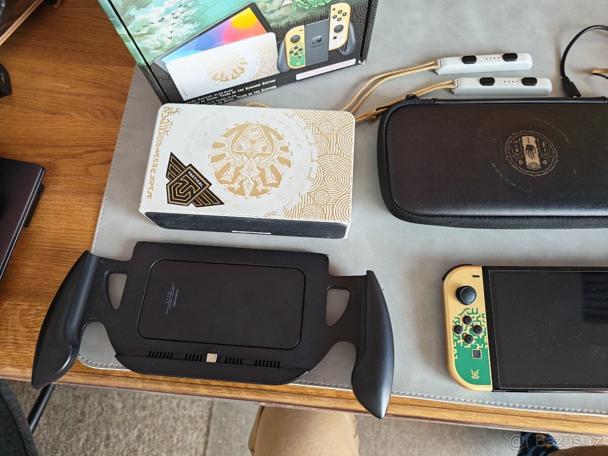 Nintendo Switch OLED (MODCHIP) Lim. série Zelda - 4
