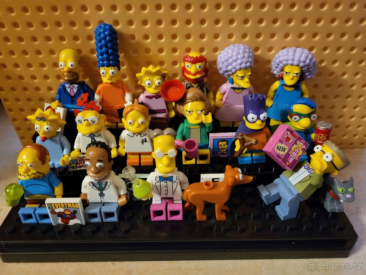 Vitrína lego figurky velká schodova černa - 4