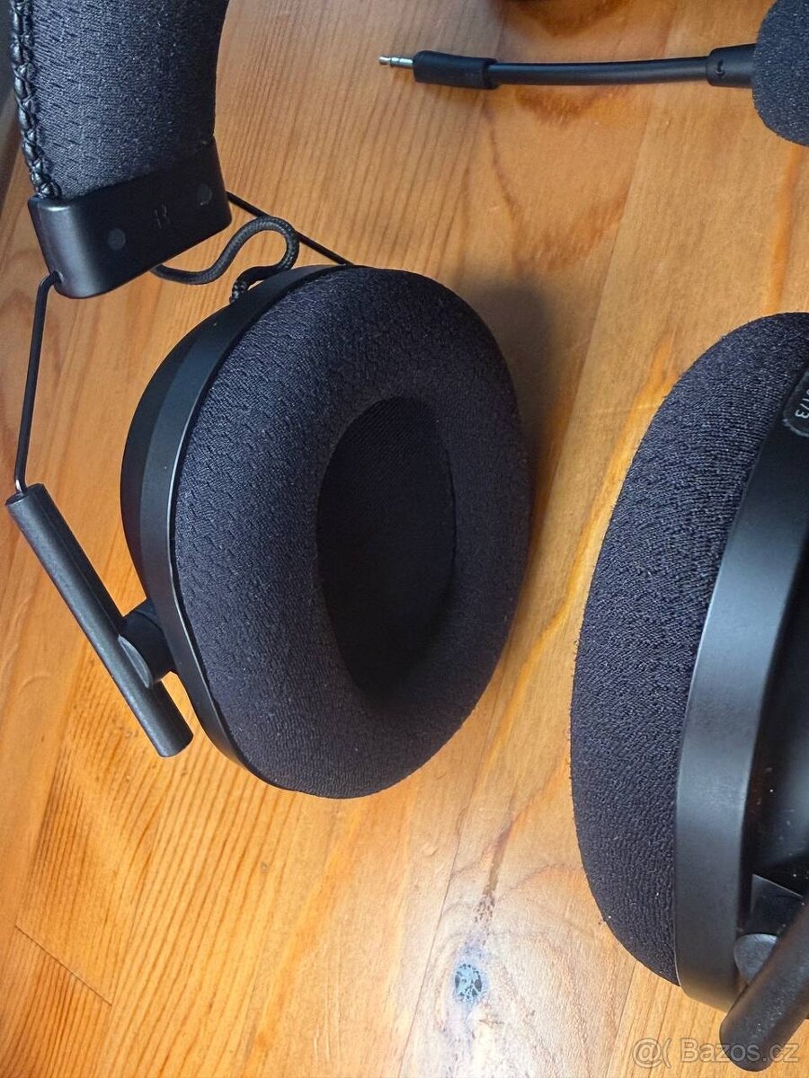 Bezdrátová herní sluchátka Razer BlackShark V2 Pro 2023 - 4