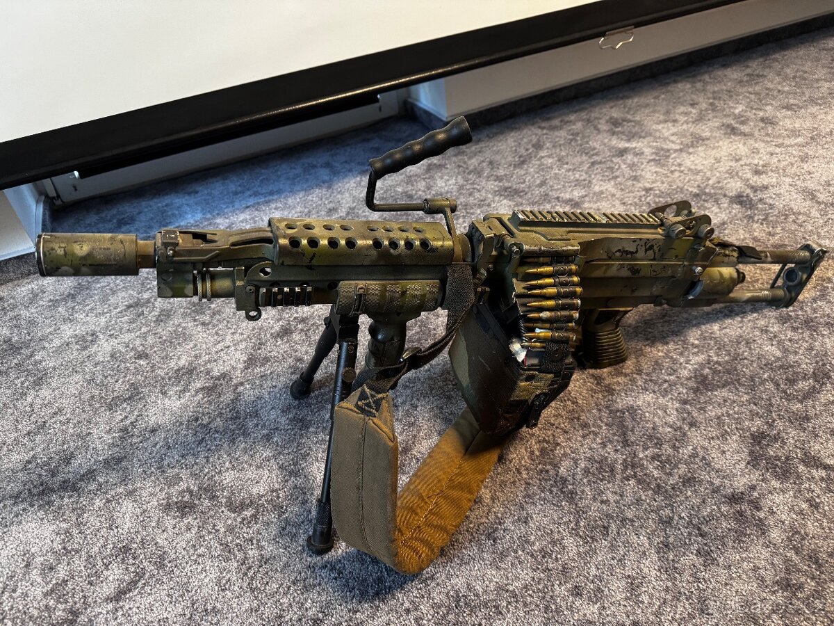 airsoft kulomet / M249 - 4