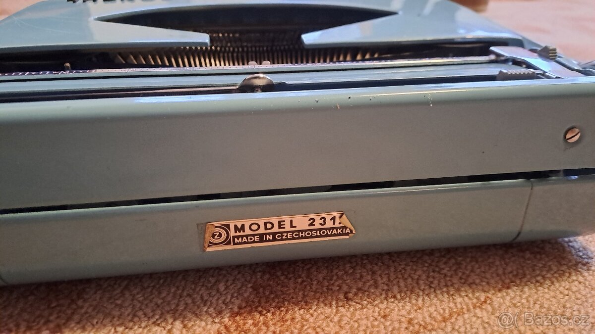 psací stroj Consul. - 4