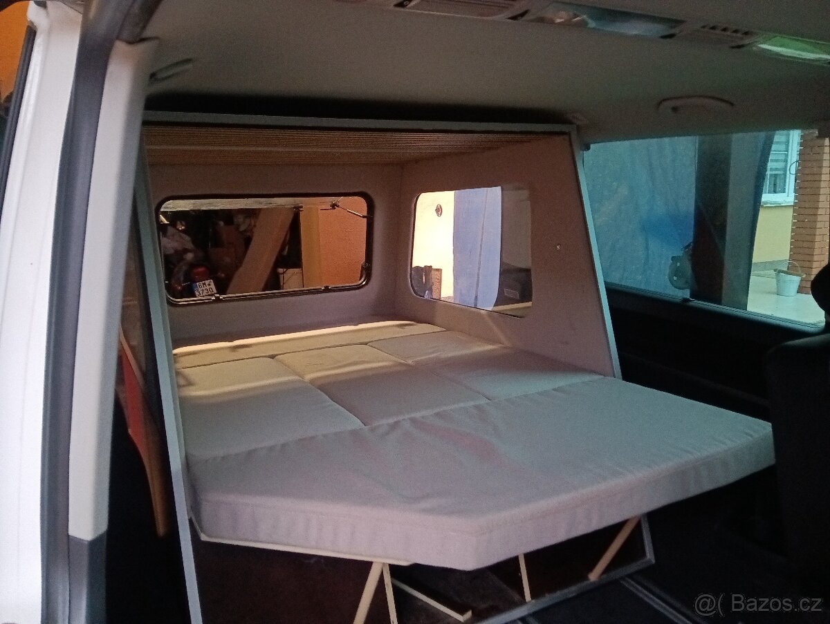 Obytná vestavba - 4