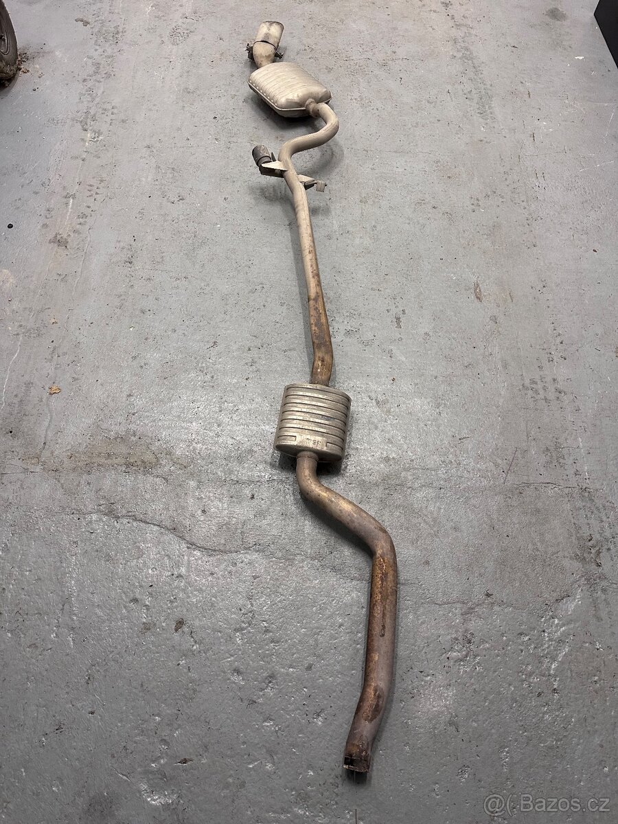 Bmw e91 320D výfuk - 4