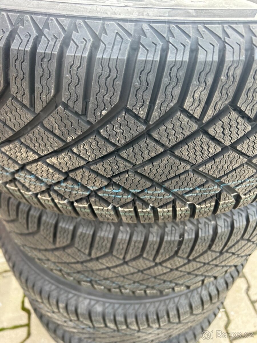 Toyota Mirai II zimní alu orig.nové 19 235/55R19 - 4