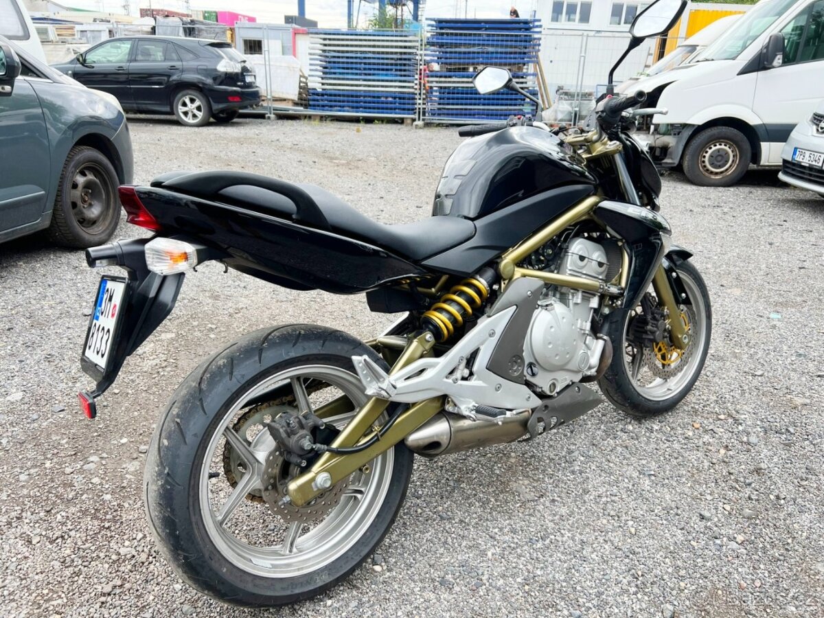 Kawasaki ER-6n A 650 53KW/2006/ČERNOZLATÁ/ - 4