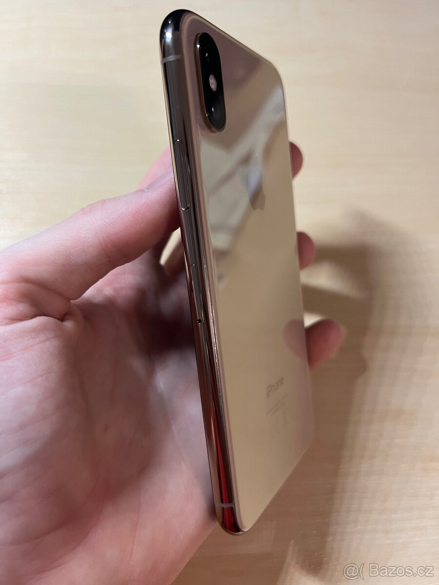 iPhone XS - 4