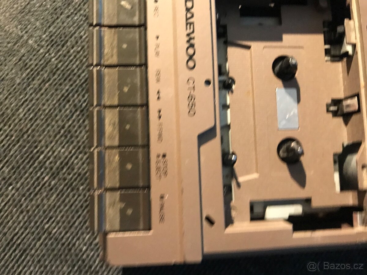 Kazetový magnetofon - 4