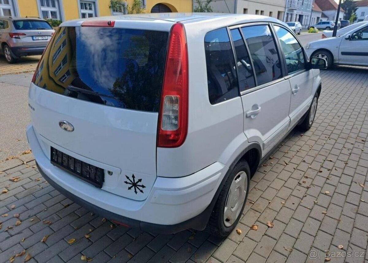 Ford Fusion 1,4 16V benzín manuál 59 kw - 4