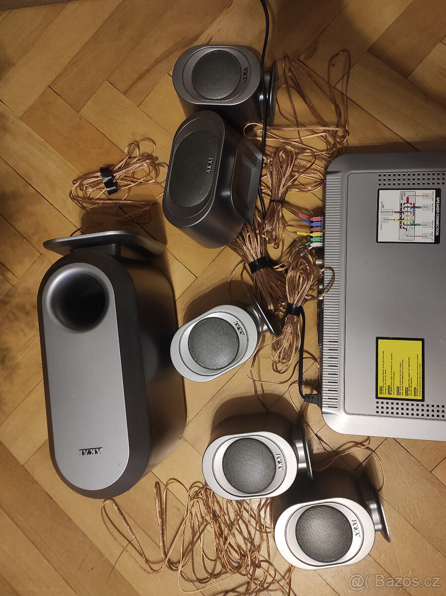Domácí kino AKAI DV-R5000DVS Dolby surround 5.1 - 4