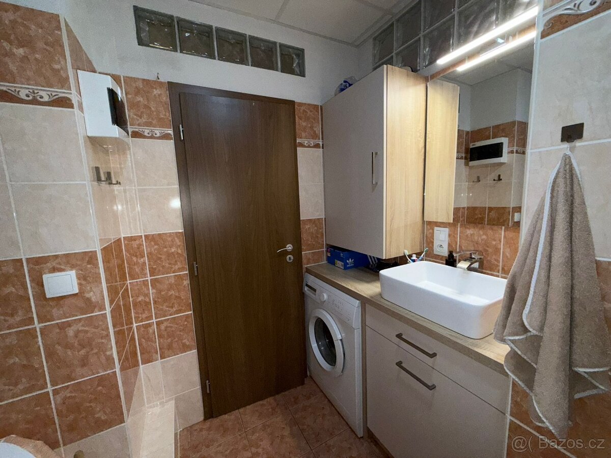 Prodej bytu 2+1 v Třemošnicích - 4