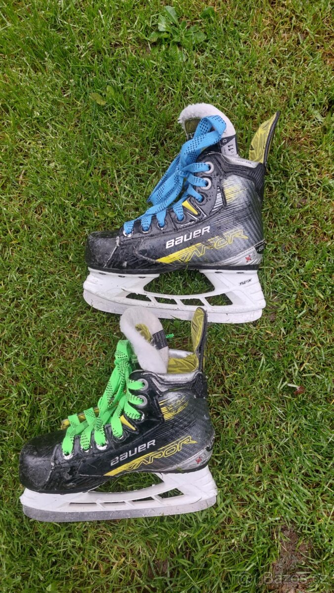 Brusle Bauer vapor x4, velikost y11, délka stélky 19 cm - 4