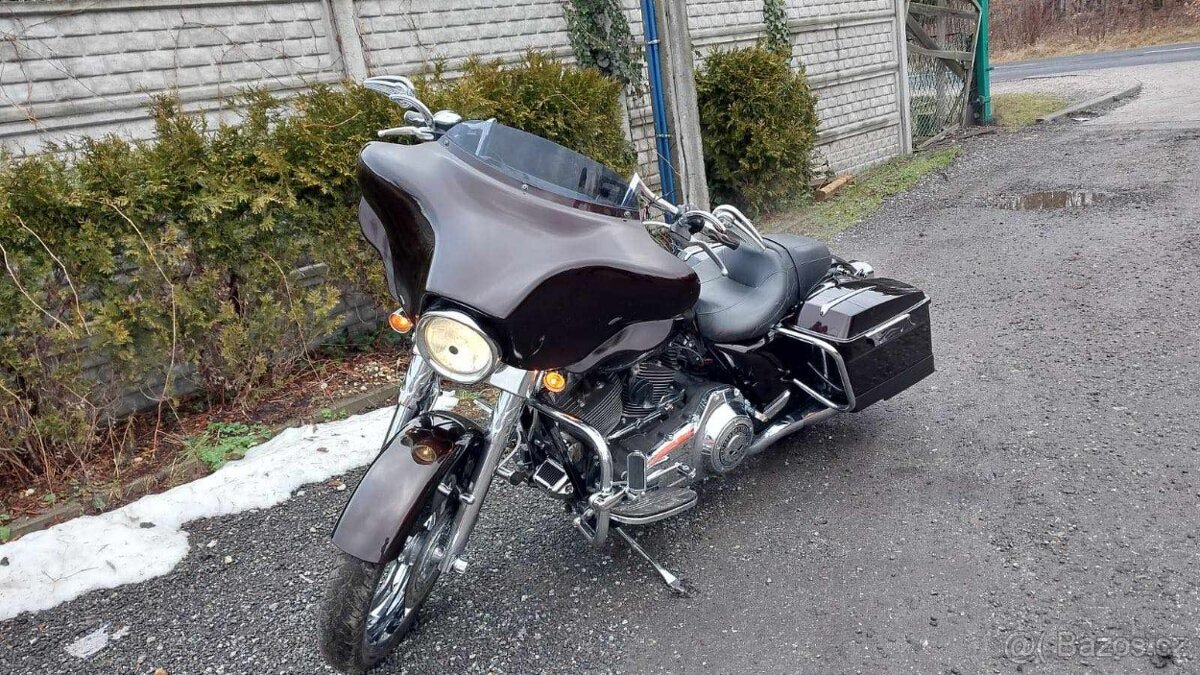 Harley-Davidson FLHX Street glide - 4