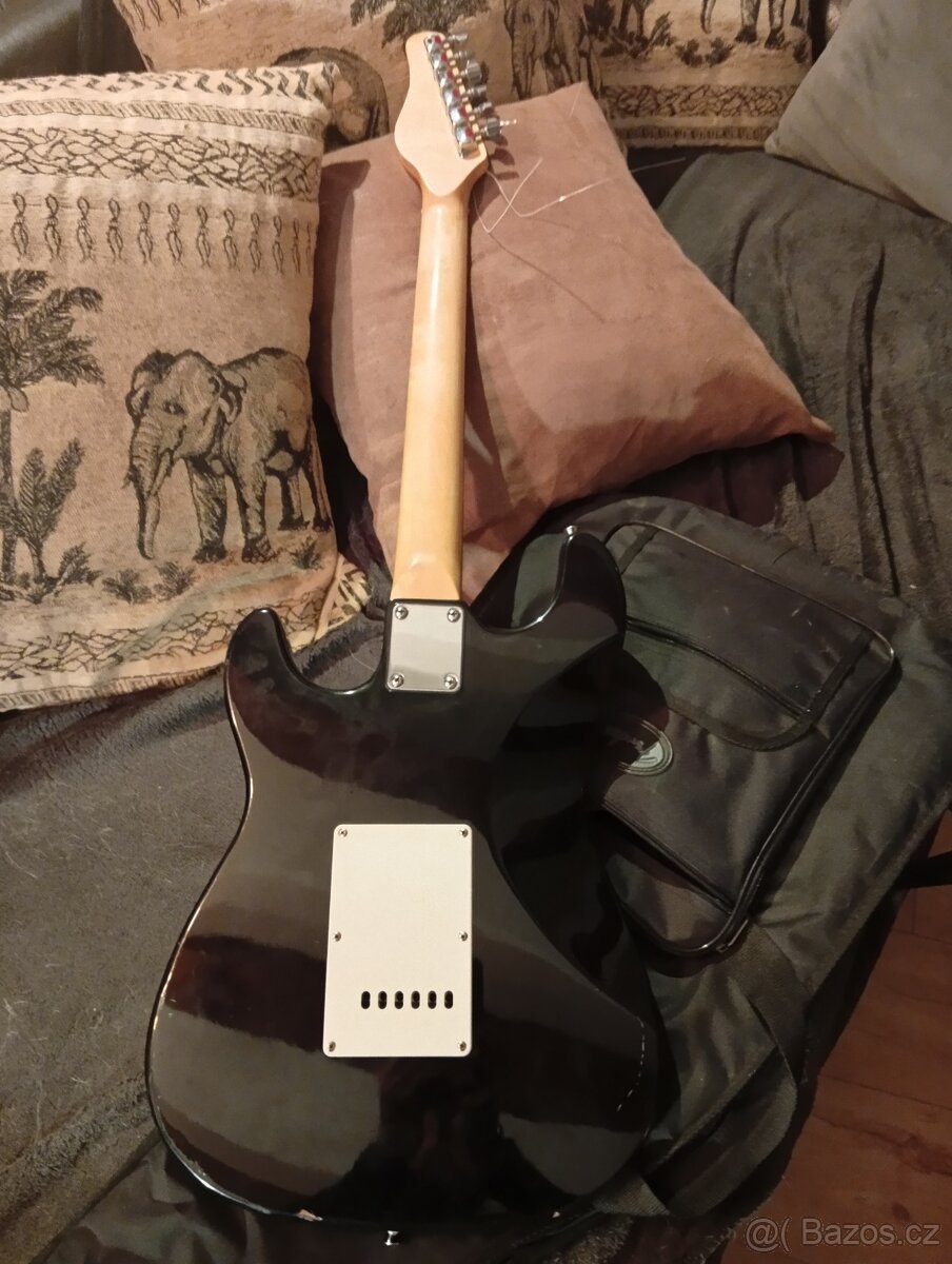 Prodám elektrickou kytaru - 4