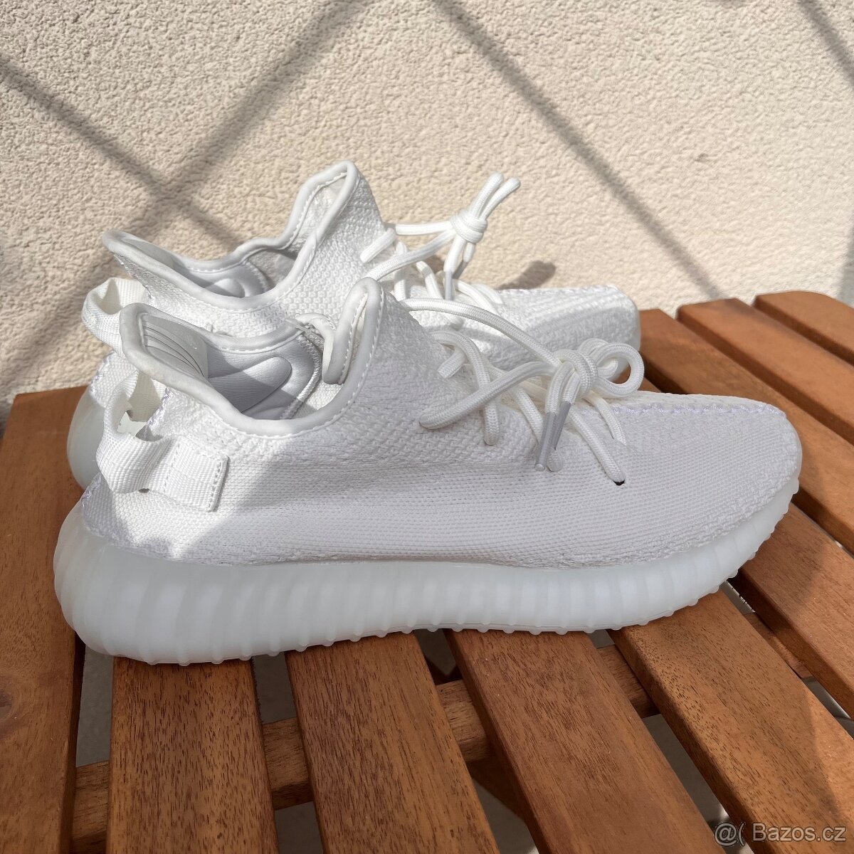 Yeezy Boost 350 V2 Cream 44 - 4