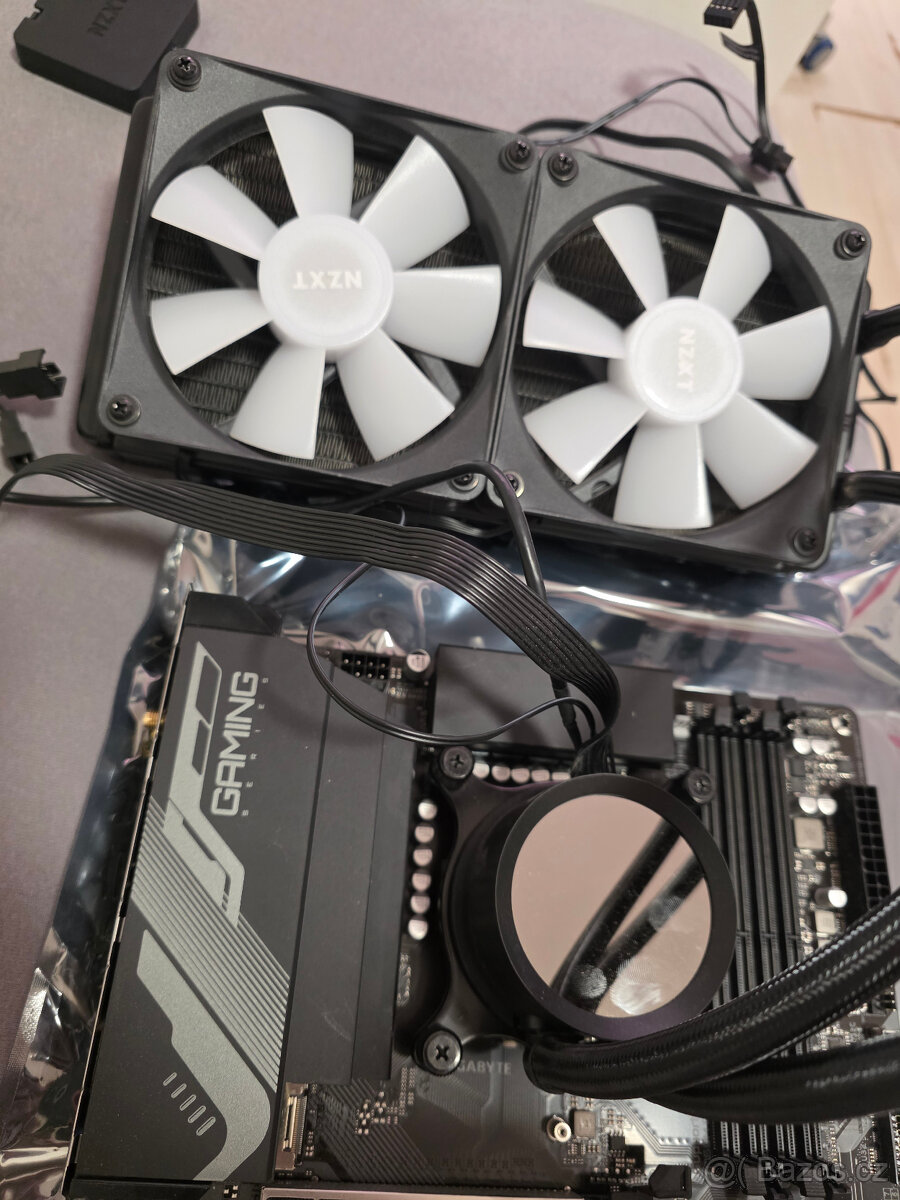 Základ do sestavy na i5 14600KF - 4