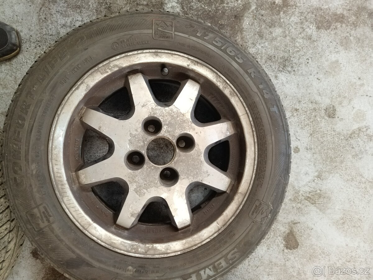 Letní sada Renault 175/65R14 - 4