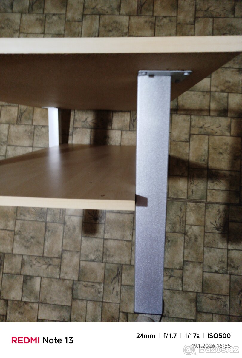 Konferenční stolek - 4