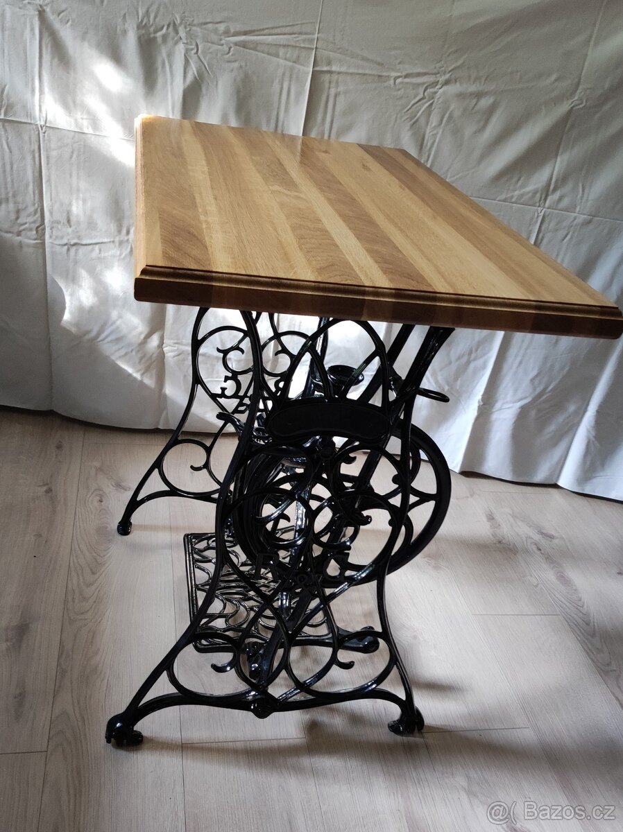 Stůl, šicí stroj, Singer - 4