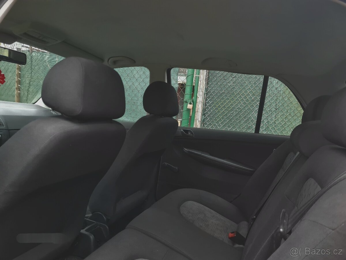 Škoda Fabia 1.2.50KW NAJETO 132.000 RV 2006 - 4