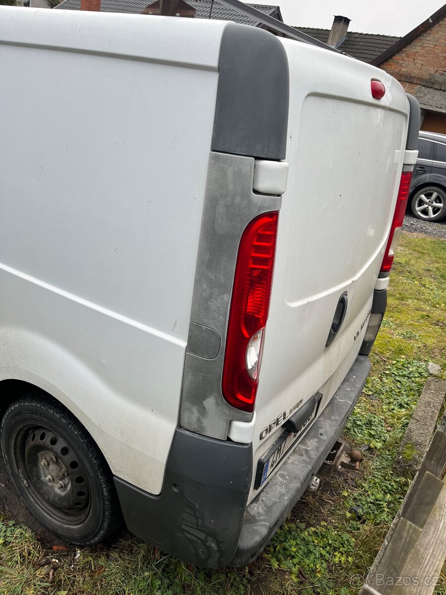 Opel Vivaro - 4