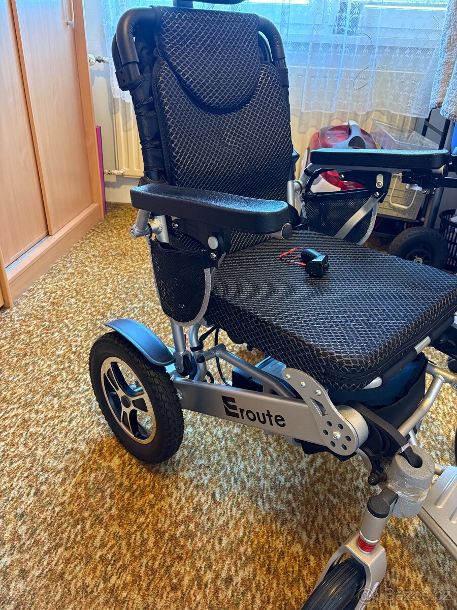 Elektrický invalidní vozík - 4