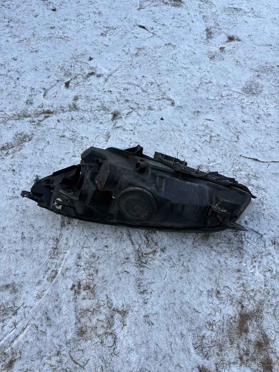 Pravé přední světlo Citroen C4 Picasso - 4