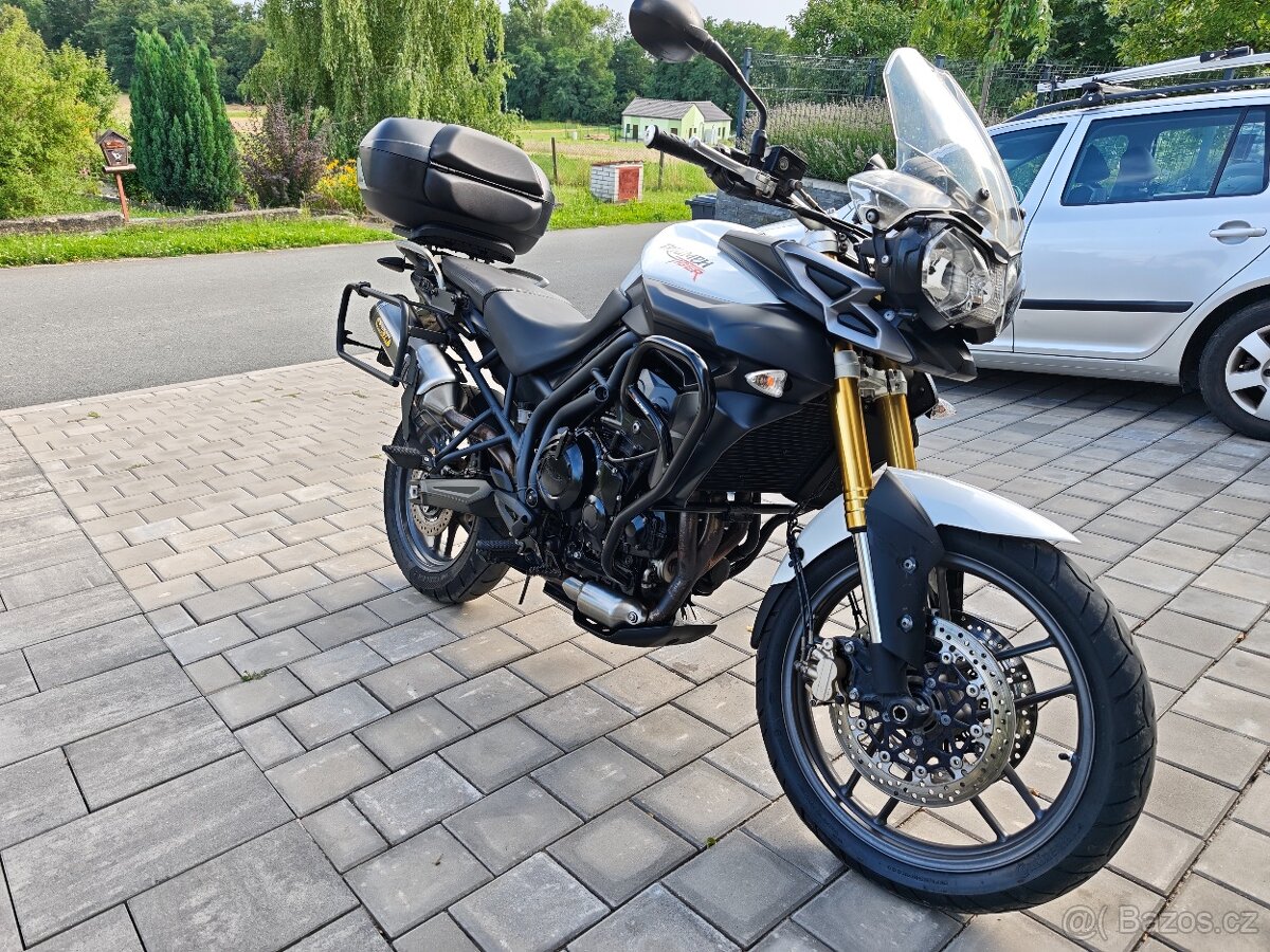 Triumph Tiger 800 - 4
