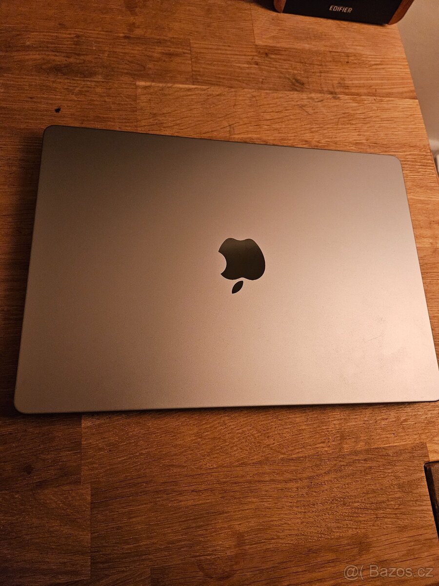 MacBook Pro M2 Pro 14” 2023 16/512GB - Nová Baterie a příslu - 4