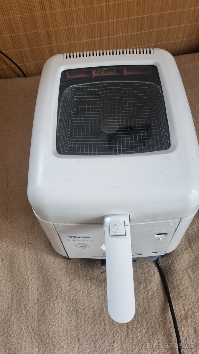 Fritovací hrnec Tefal Oleoclean - 4