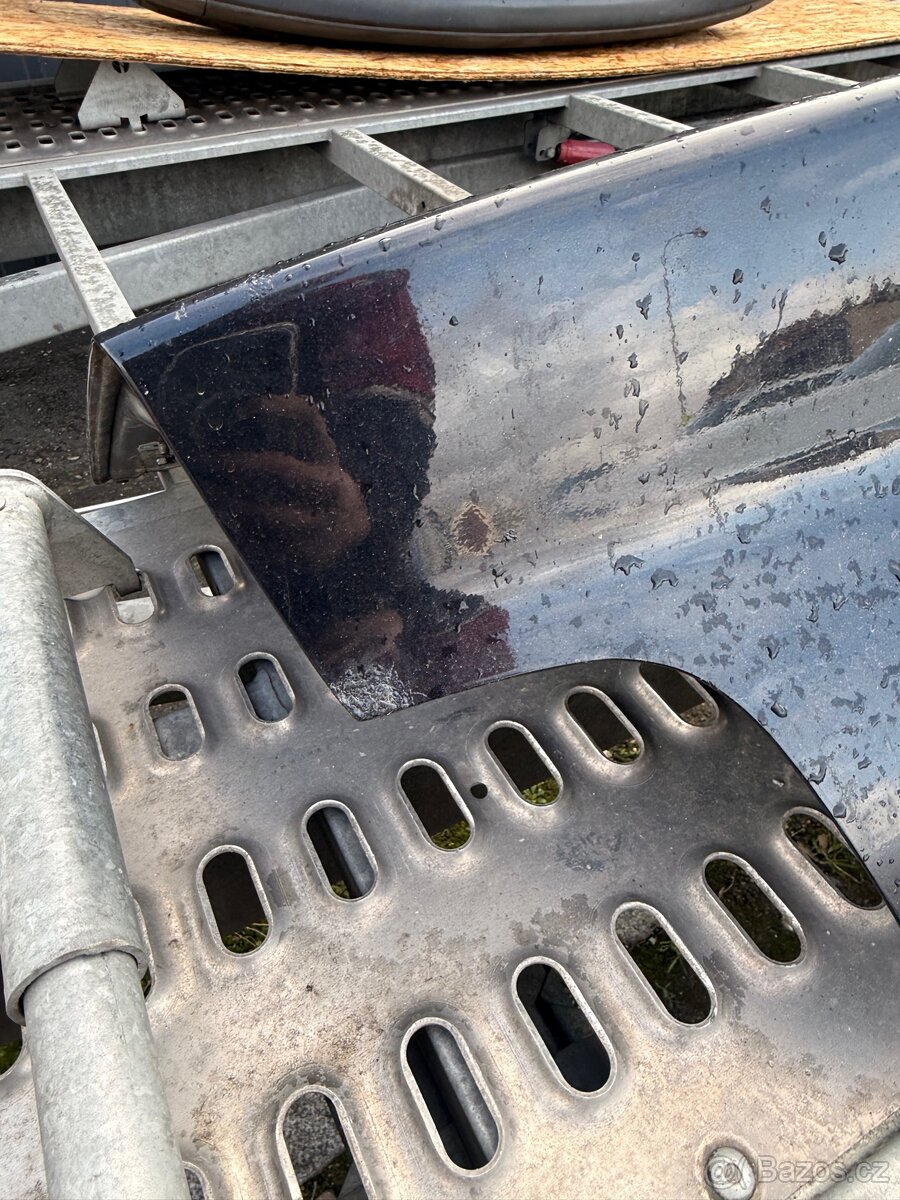 BMW E36 kufr a zadní nárazník. - 4